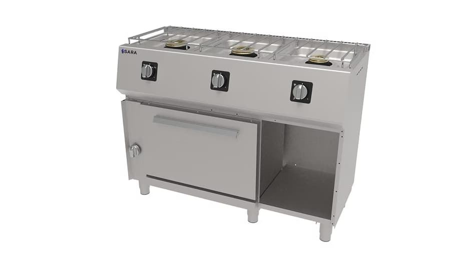 Cocina Profesional Pequeña con 3 Quemadores y Horno Gratinador. Serie 550 - Imagen 1