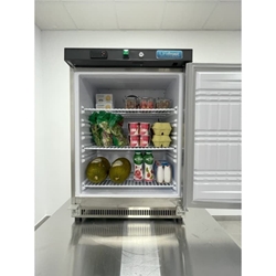 UNIFROST REFRIGERADOR BAJO ENCIMERA 130 L. - Imagen 2